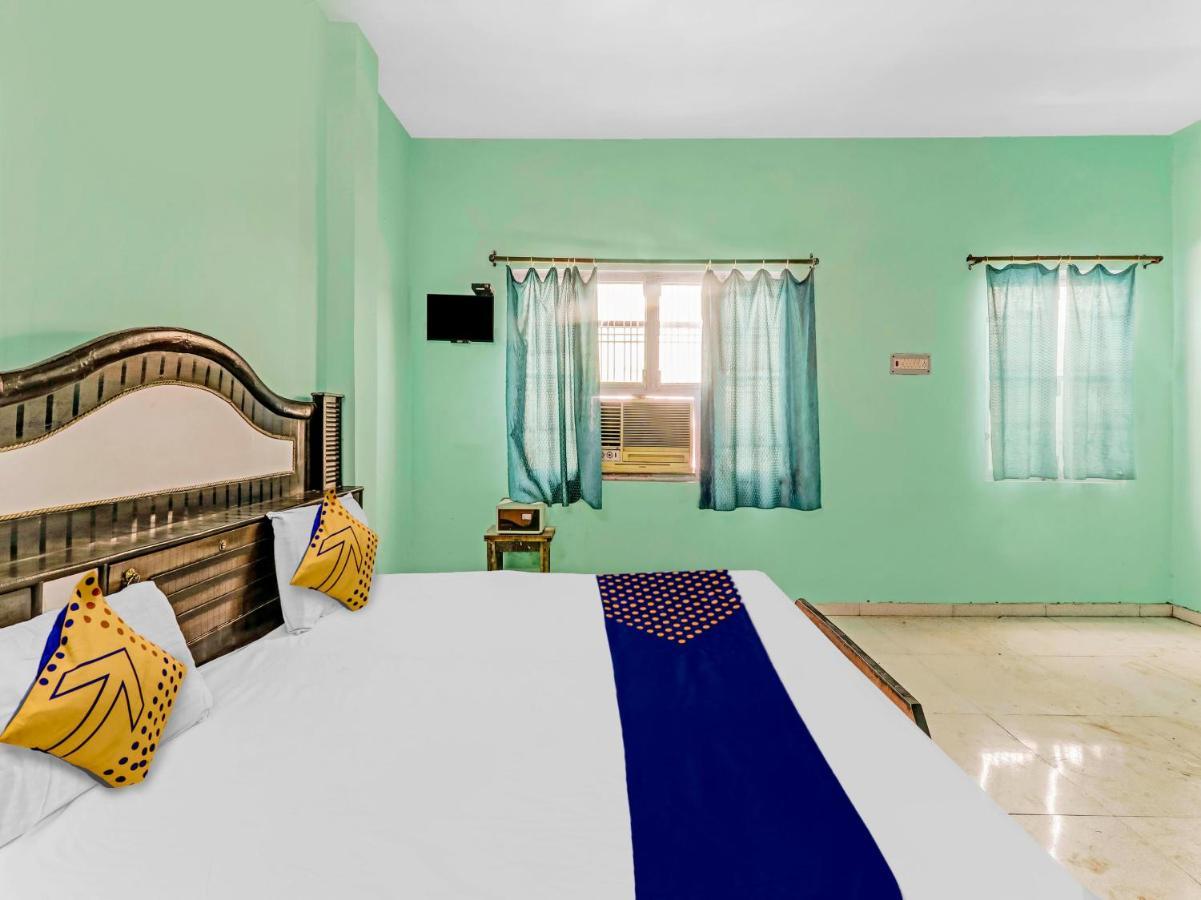 Spot On 81122 Saket Honest Hotel Ayodhya Zewnętrze zdjęcie