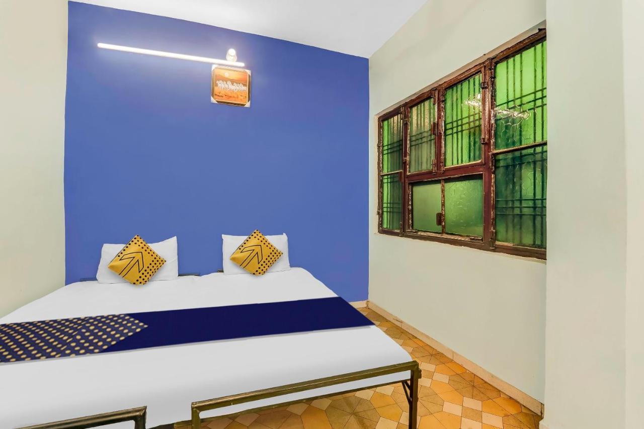 Spot On 81122 Saket Honest Hotel Ayodhya Zewnętrze zdjęcie